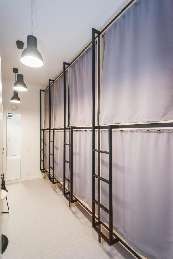 Capsule Hotel&Hostel Charkiw Exterior foto